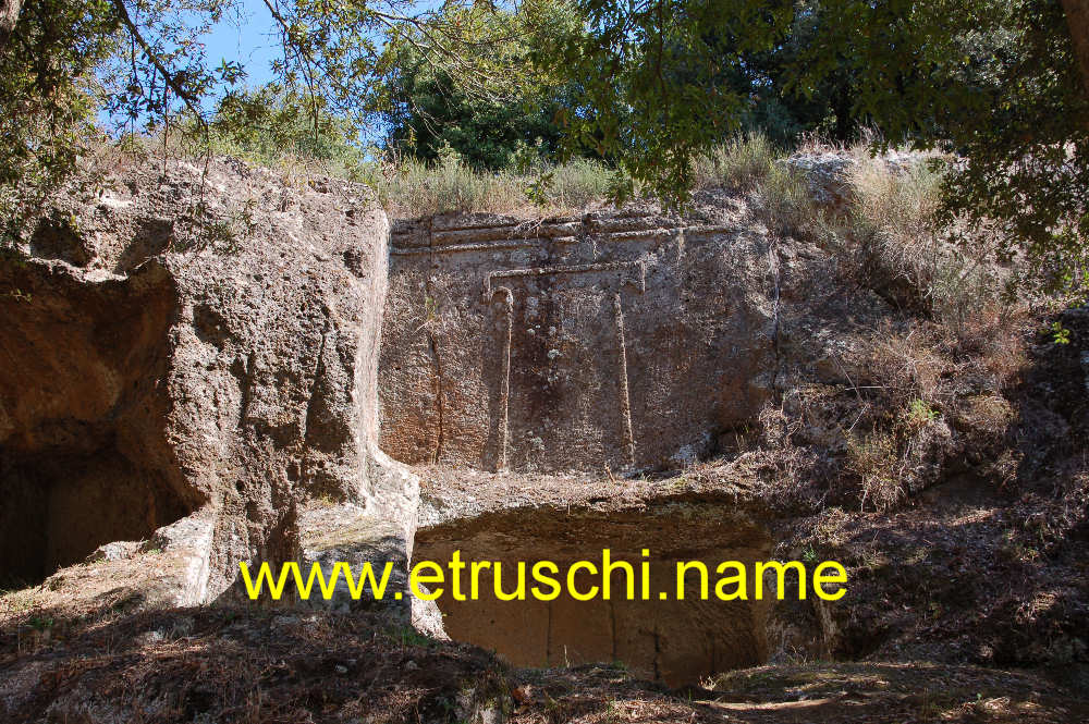 Casteldasso finta porta